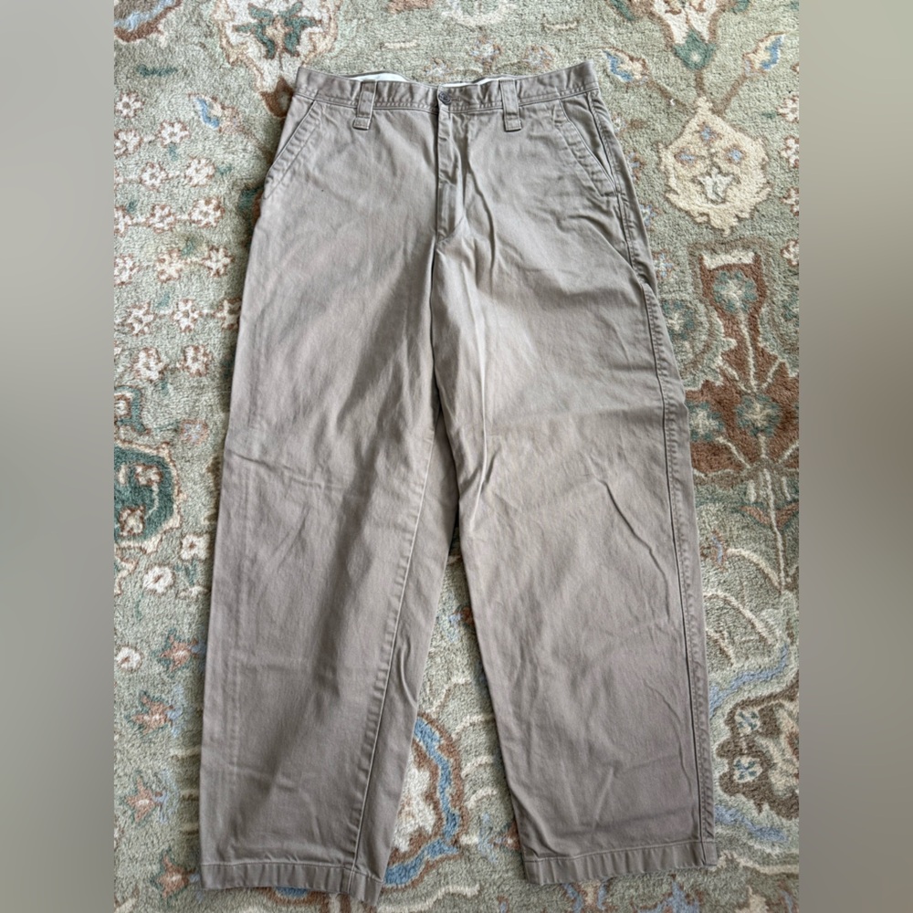 Uniqlo U Men's Wide-Fit Khaki Chinos